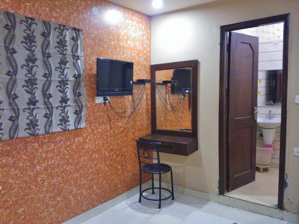 Hotel Hridey Inn New Delhi Eksteriør bilde